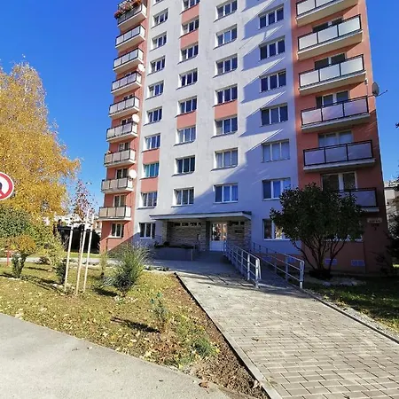 アパート Friends & Family *