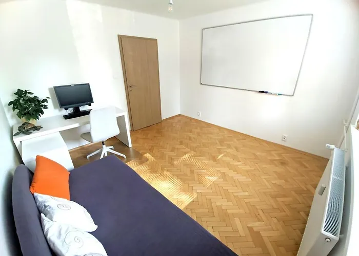 Friends & Family * Trenčín